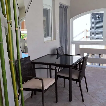 Apartment In - Insel 41224 Vir
